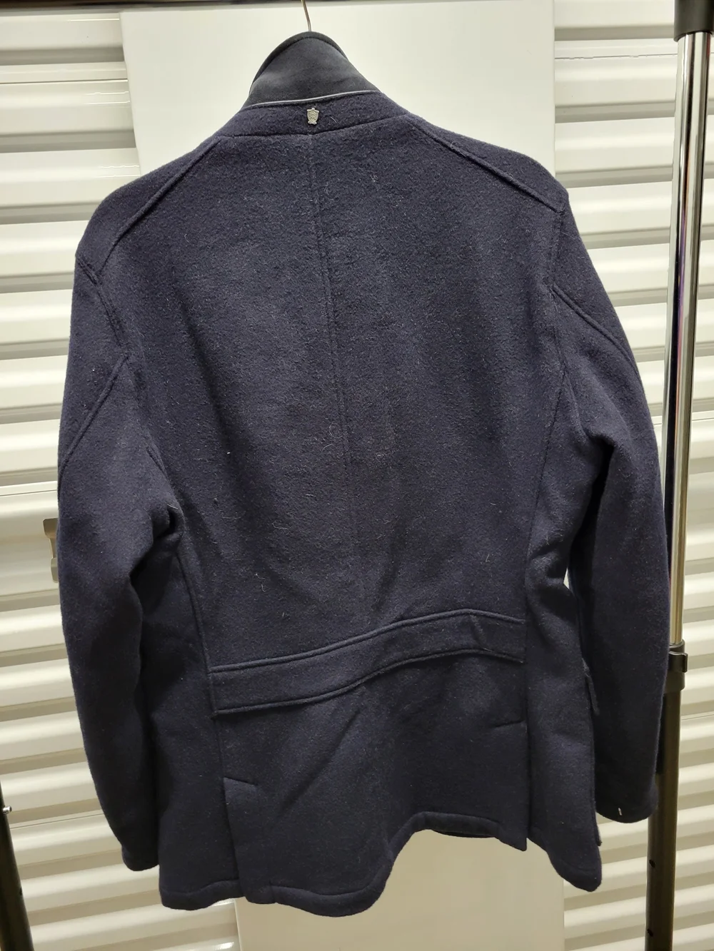 Massimo Dutti 2-in-1 wool jacket featuring a built-in, quilted puffer bib